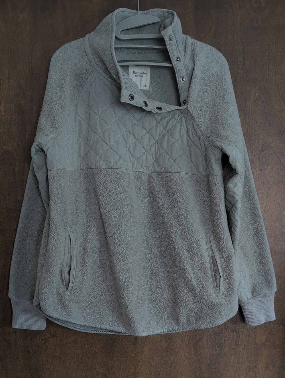 Abercrombie & Fitch Quilted Funnel-Neck Fleece Pullover - Light Green